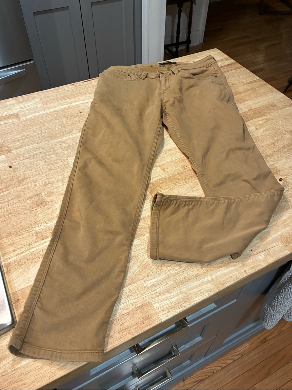 DU/ER Duer Mens N2X Relaxed Taper Tan Beige Pants Size 32x30 Stretch Casual
